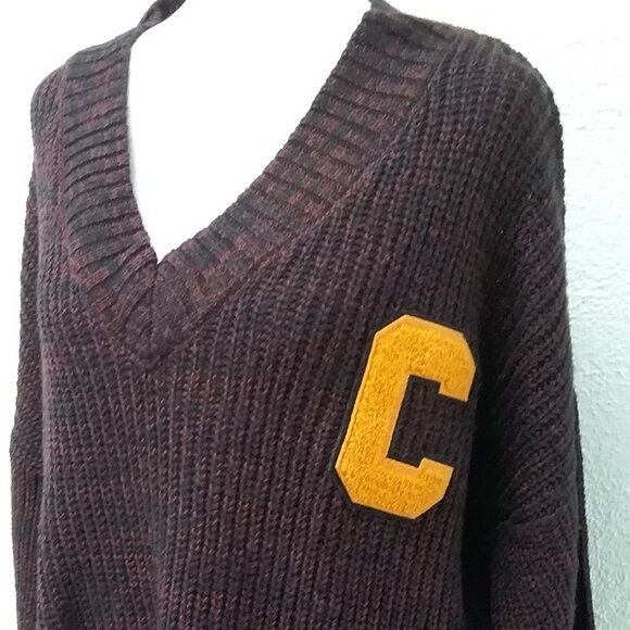 Varsity Sweater Women's Large with Yellow C NEW 100% Soft Acrylic Burgandy - Picture 3 of 7